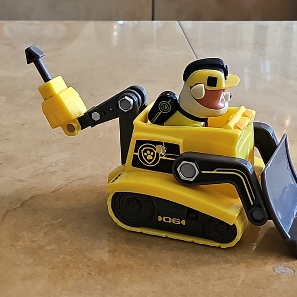 Paw Patrol Rubble Construction Vehicle Toy - Yellow and Black - Picture 4 of 8